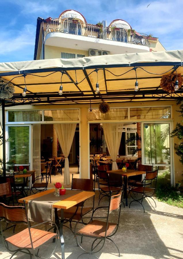 Hotel Feniks Lozenets Exterior foto